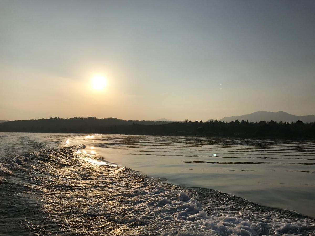 سان فيليتْشي ديل بيناكو Dolce Lago B&B المظهر الخارجي الصورة