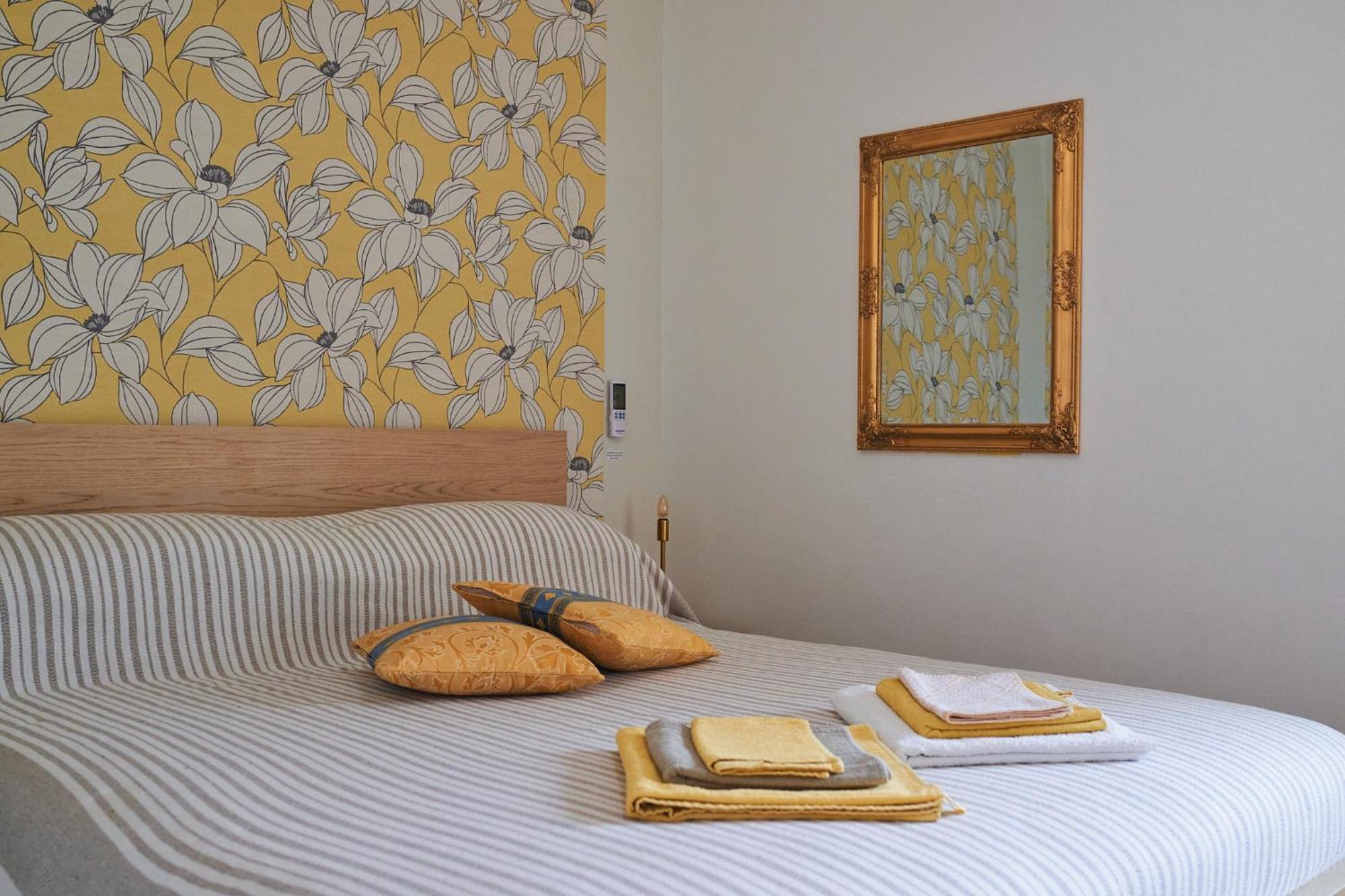 سان فيليتْشي ديل بيناكو Dolce Lago B&B المظهر الخارجي الصورة